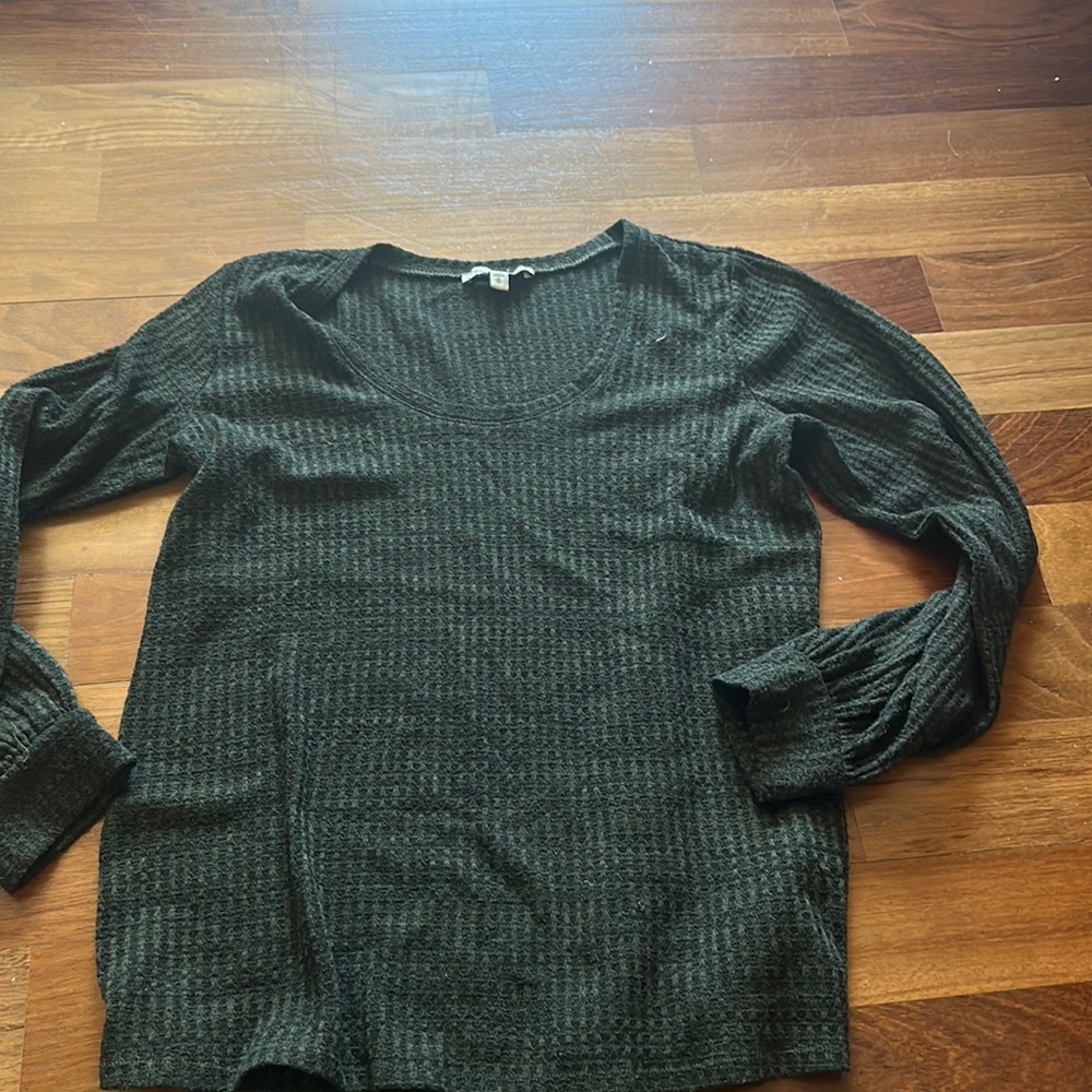 Green waffle express sweater